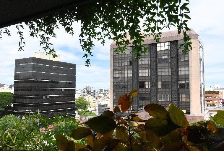 Sala Comercial à venda , 38m², Rua Dom Pedro II no bairro São João em Porto Alegre
