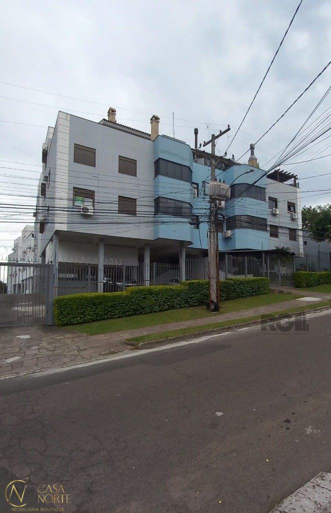 Apartamento à venda com 3 quartos, 83m², 1 suíte, 1 vaga, Rua Taveira Junior no bairro Nonoai em Porto Alegre