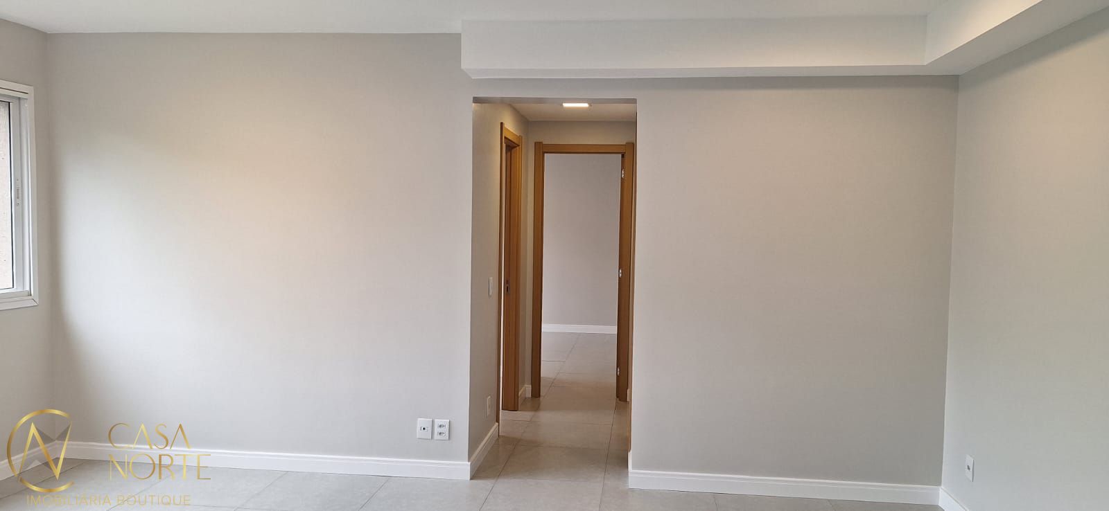 Apartamento à venda com 2 quartos, 59m², 1 suíte, 1 vaga, Rua Dário Totta no bairro Teresópolis em Porto Alegre
