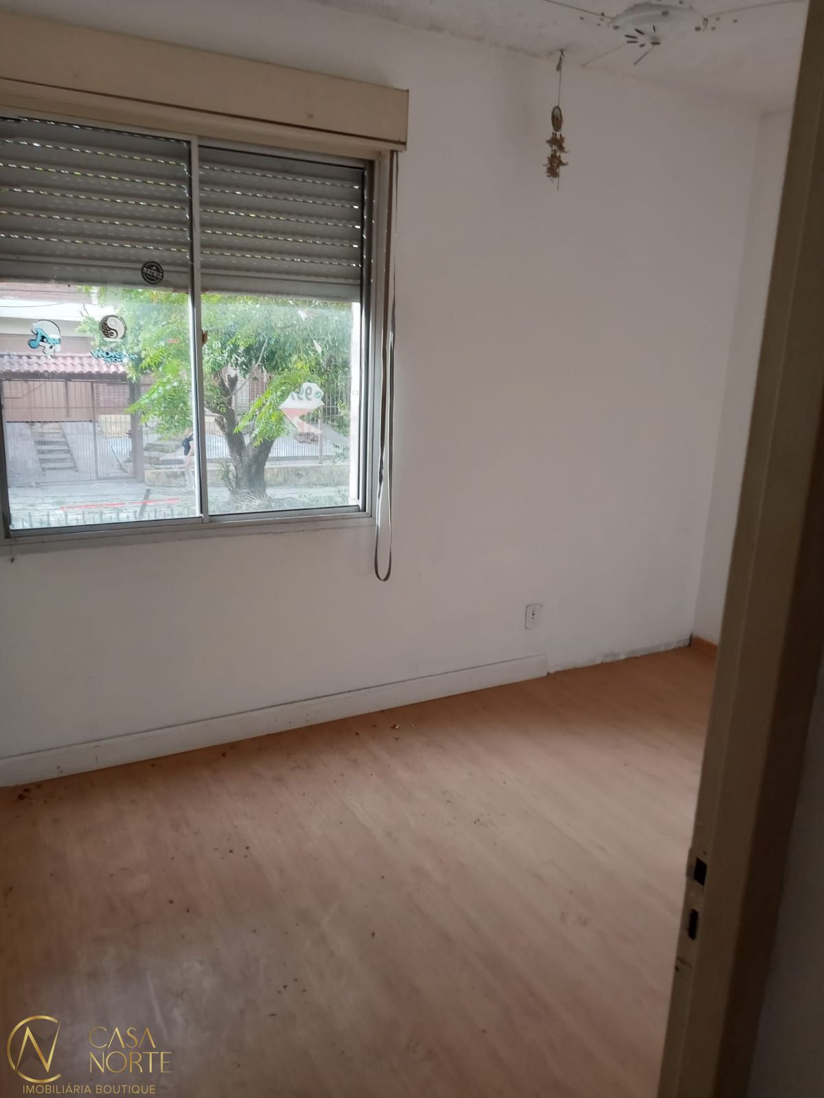 Apartamento à venda com 2 quartos, 54m², Rua Derocy Giácomo da Silva no bairro Vila Nova em Porto Alegre