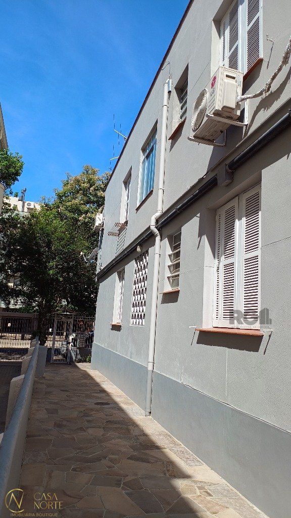 Apartamento à venda com 2 quartos, 61m², Avenida Coronel Lucas de Oliveira no bairro Auxiliadora em Porto Alegre