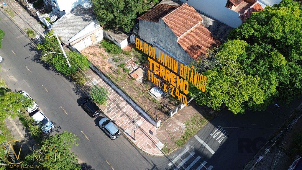 Terreno à venda  com 264m², Travessa Serafim Terra no bairro Jardim  Botânico em Porto Alegre