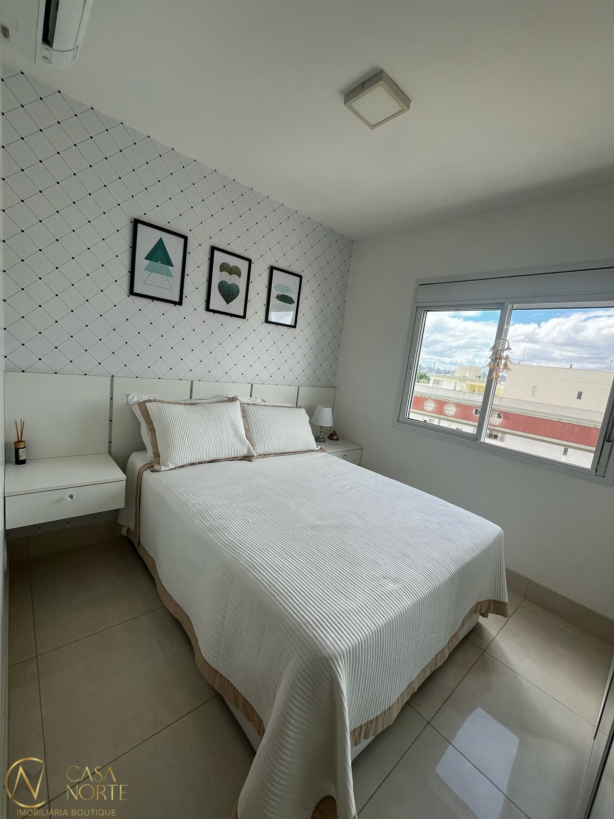Apartamento à venda com 1 quarto, 38m², 1 suíte, 1 vaga, Rua Coronel André Belo no bairro Menino Deus em Porto Alegre