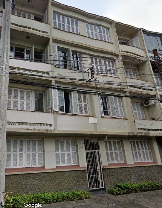 Apartamento à venda com 2 quartos, 60m², Avenida Getúlio Vargas no bairro Menino Deus em Porto Alegre