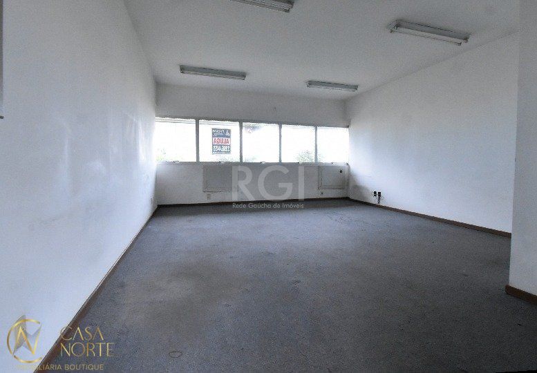 Sala Comercial à venda , 38m², Rua Dom Pedro II no bairro São João em Porto Alegre