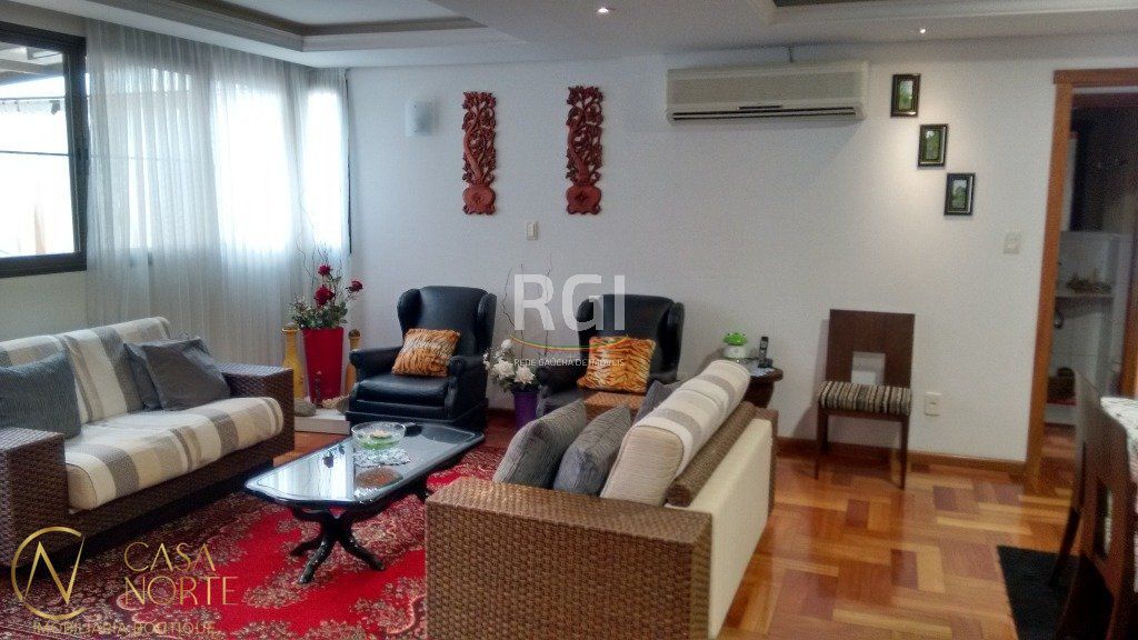 Apartamento à venda com 3 quartos, 238m², 1 suíte, 3 vagas, Rua Dona Augusta no bairro Menino Deus em Porto Alegre