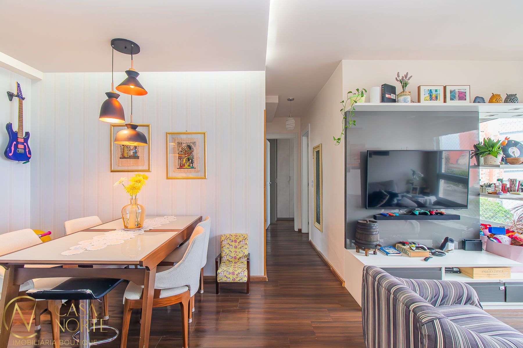 Apartamento à venda com 3 quartos, 70m², 1 suíte, 1 vaga, Avenida Bento Gonçalves no bairro Partenon em Porto Alegre