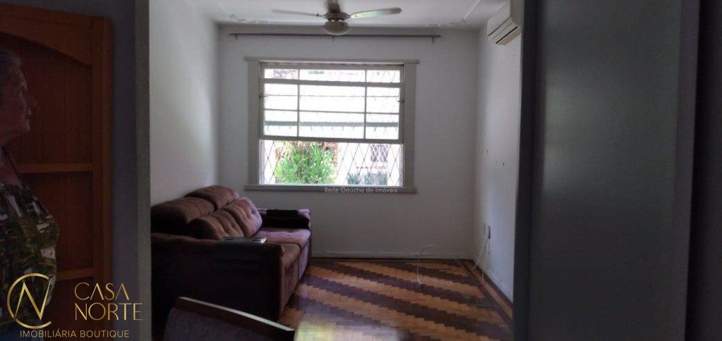 Apartamento à venda com 2 quartos, 76m², Rua Barbedo no bairro Menino Deus em Porto Alegre