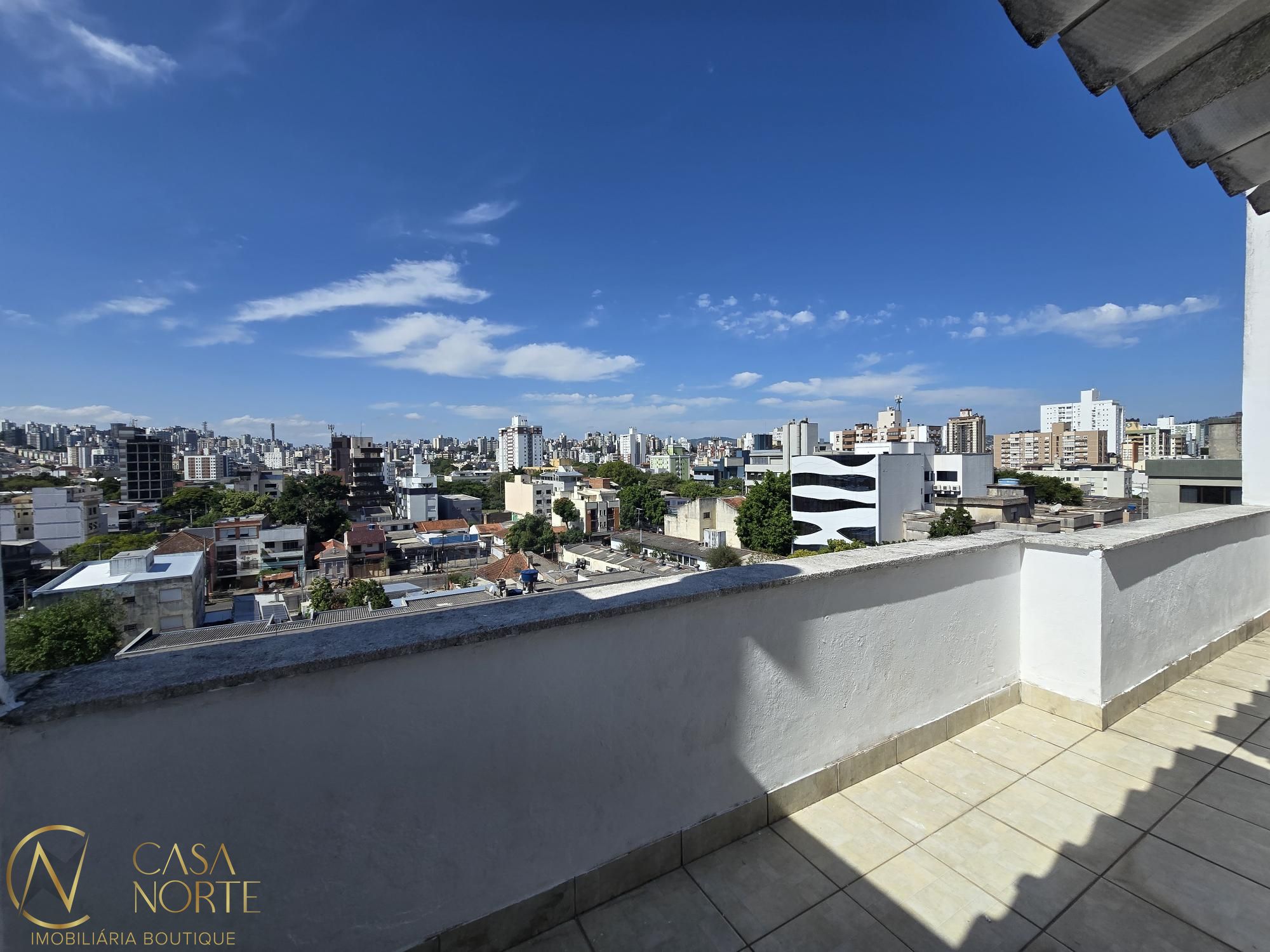 Cobertura à venda com 1 quarto, 75m², 1 vaga, Rua Leopoldo Bier no bairro Santana em Porto Alegre