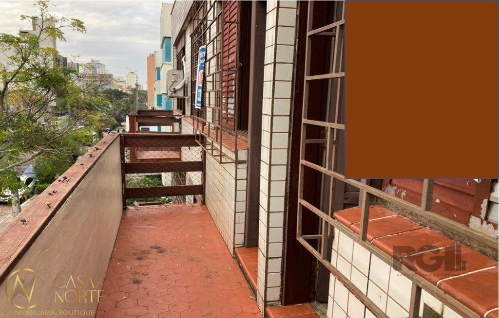 Apartamento à venda com 2 quartos, 76m², Rua Barao do Triunfo no bairro Menino Deus em Porto Alegre