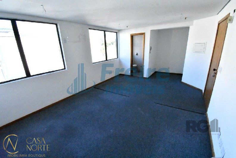 Sala Comercial à venda , 32m², 1 vaga, Rua José de Alencar no bairro Menino Deus em Porto Alegre