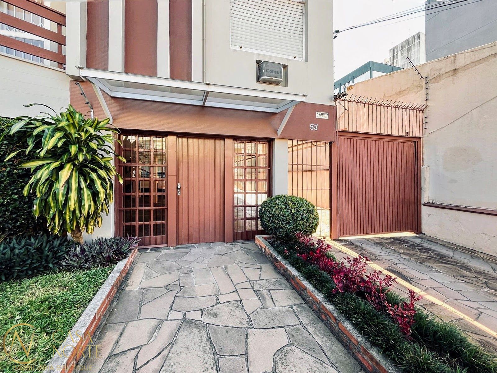Apartamento à venda com 1 quarto, 38m², 1 vaga, Rua Onofre Pires no bairro Azenha em Porto Alegre