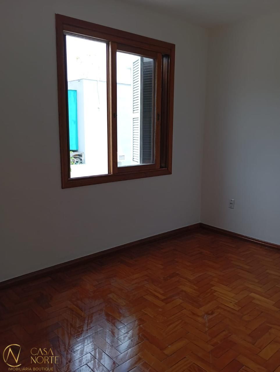 Apartamento à venda com 2 quartos, 50m², 1 vaga, Rua Dona Zulmira no bairro Cavalhada em Porto Alegre