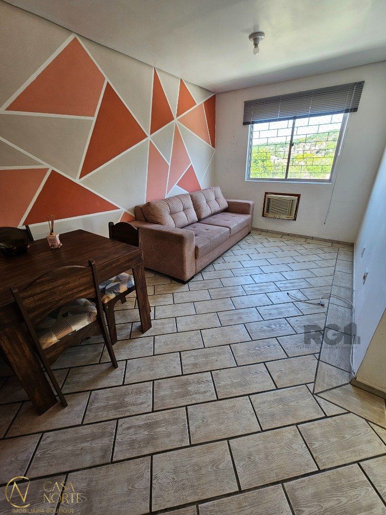Apartamento à venda com 2 quartos, 55m², 1 vaga, Rua Marechal Hermes no bairro Camaquã em Porto Alegre