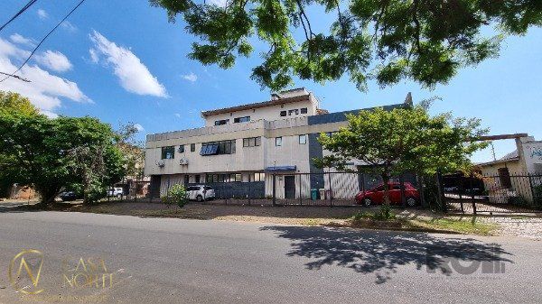 Prédio Comercial à venda , 428m², Avenida França no bairro Navegantes em Porto Alegre