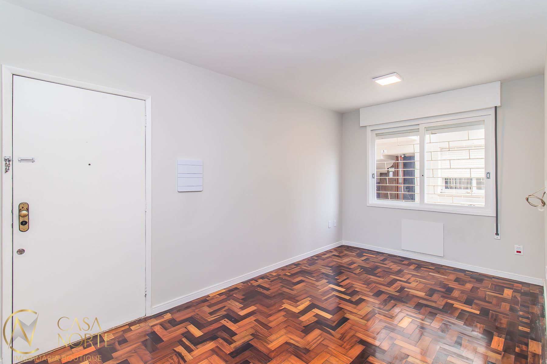 Apartamento à venda com 2 quartos, 100m², 1 suíte, 1 vaga, Rua Delfino Riet no bairro Santo Antônio em Porto Alegre