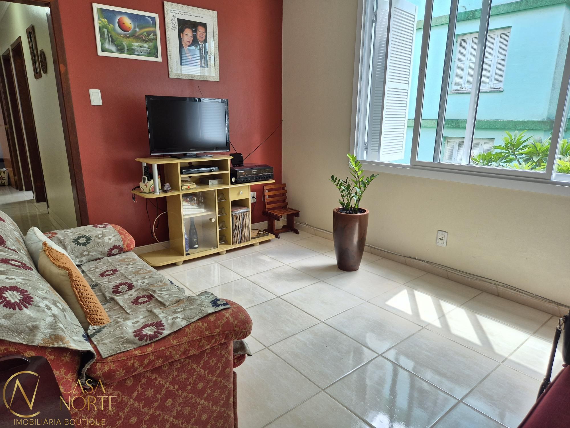 Apartamento à venda com 3 quartos, 81m², 1 vaga, Rua Dona Otília no bairro Santa Tereza em Porto Alegre