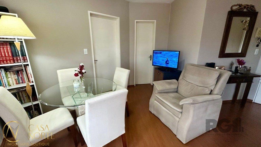 Apartamento à venda com 1 quarto, 46m², Rua Engenheiro Fernando de Abreu Pereira no bairro Sarandi em Porto Alegre