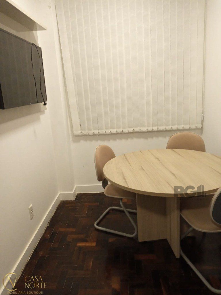 Sala Comercial à venda , 37m², Rua dos Andradas no bairro Centro Histórico em Porto Alegre