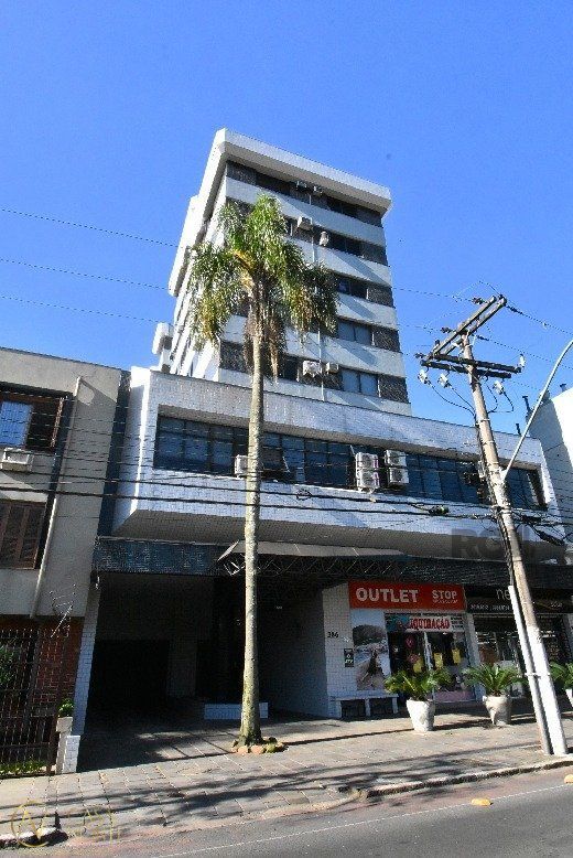 Sala Comercial à venda , 32m², 1 vaga, Rua José de Alencar no bairro Menino Deus em Porto Alegre
