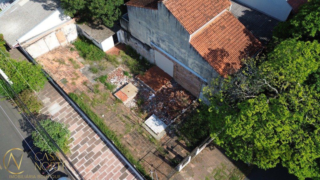 Terreno à venda  com 264m², Travessa Serafim Terra no bairro Jardim  Botânico em Porto Alegre