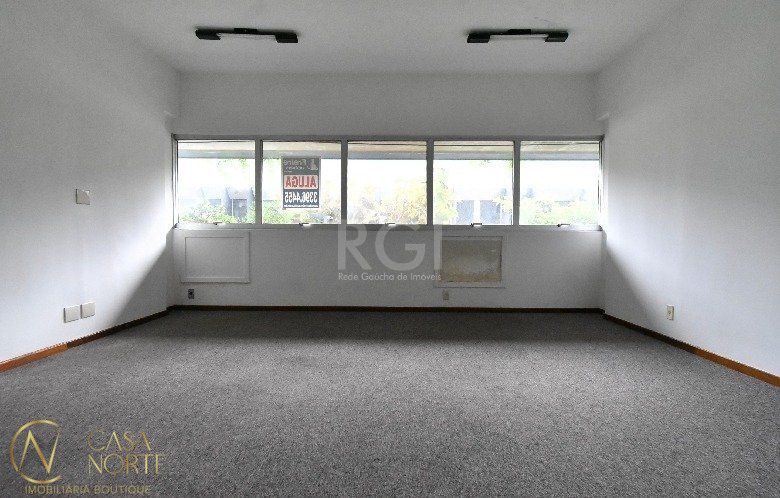 Sala Comercial à venda , 31m², Rua Dom Pedro II no bairro São João em Porto Alegre