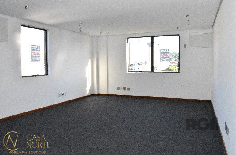 Sala Comercial à venda , 33m², Rua José de Alencar no bairro Menino Deus em Porto Alegre