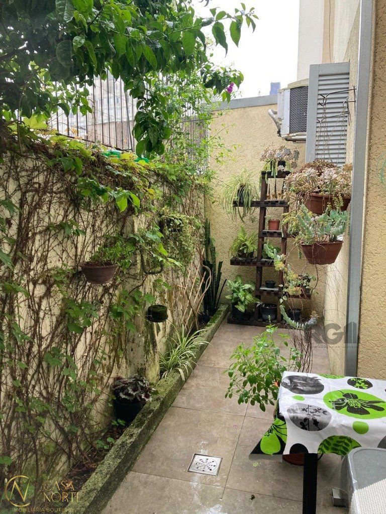 Kitnet à venda com 1 quarto, 31m², Rua João Alfredo no bairro Cidade Baixa em Porto Alegre