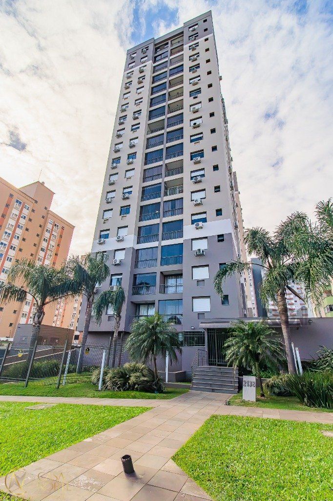 Apartamento à venda com 2 quartos, 61m², Rua Professor Cristiano Fischer no bairro Partenon em Porto Alegre