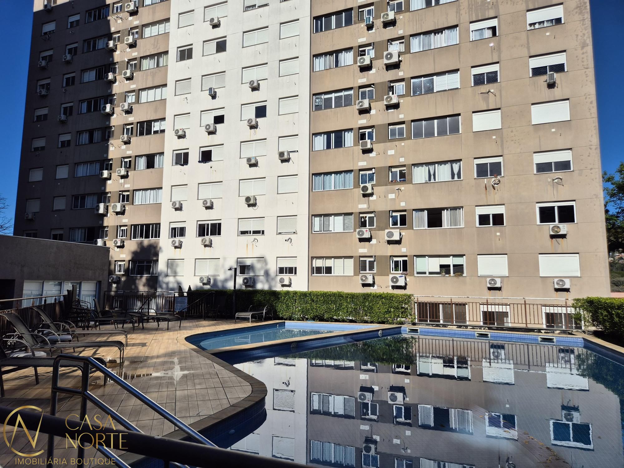Apartamento à venda com 2 quartos, 59m², 1 suíte, 1 vaga, Rua Dário Totta no bairro Teresópolis em Porto Alegre