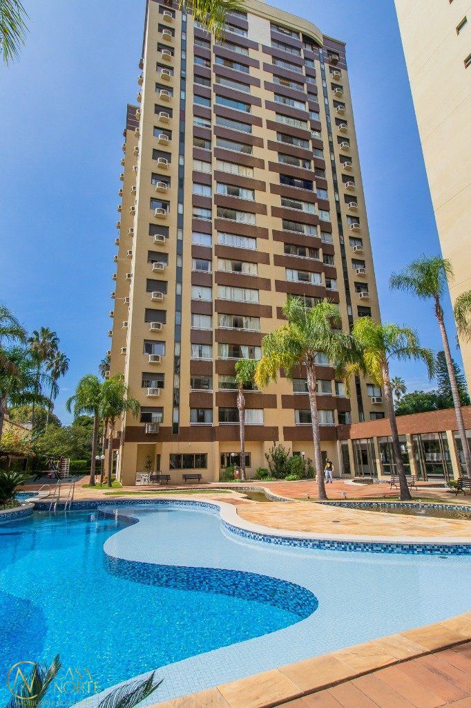 Apartamento à venda com 3 quartos, 120m², 1 suíte, 2 vagas, Avenida Getúlio Vargas no bairro Menino Deus em Porto Alegre