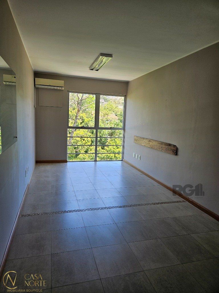 Sala Comercial à venda , 26m², Rua José de Alencar no bairro Menino Deus em Porto Alegre
