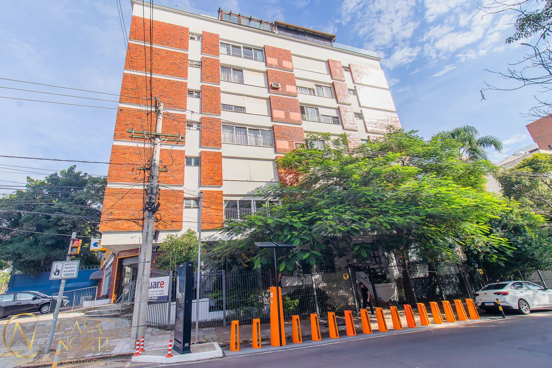 Cobertura à venda com 4 quartos, 247m², 1 suíte, 1 vaga, Cel Bordini no bairro Moinhos de Vento em Porto Alegre
