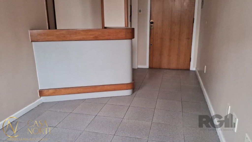 Sala Comercial à venda , 37m², Avenida Getúlio Vargas no bairro Menino Deus em Porto Alegre