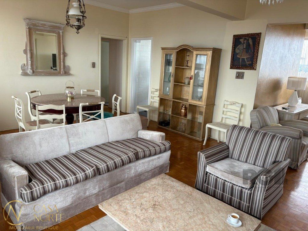 Apartamento à venda com 2 quartos, 1m², 1 vaga, Avenida Senador Salgado Filho no bairro Centro Histórico em Porto Alegre