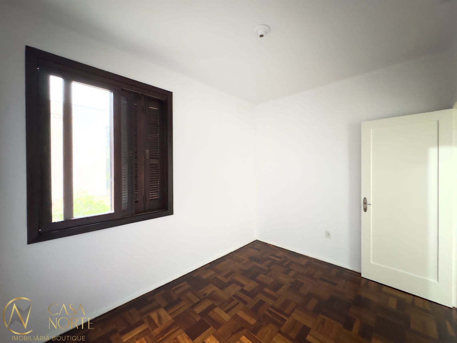 Apartamento à venda com 2 quartos, 69m², Rua José de Alencar no bairro Menino Deus em Porto Alegre
