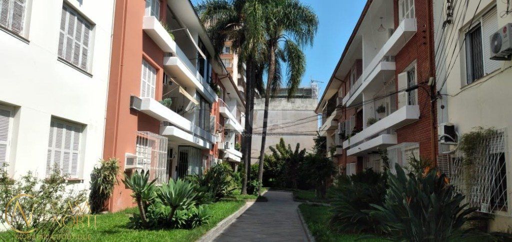 Apartamento à venda com 2 quartos, 76m², Rua Barbedo no bairro Menino Deus em Porto Alegre