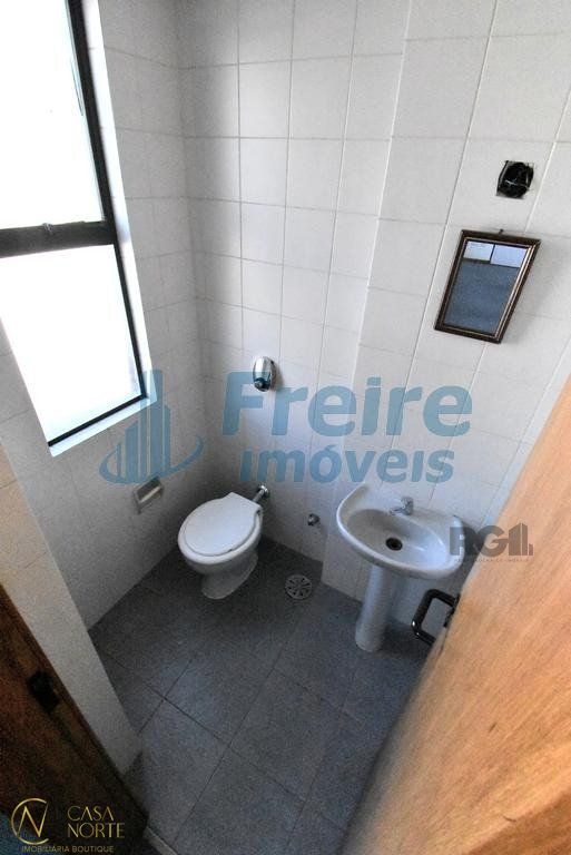 Sala Comercial à venda , 32m², 1 vaga, Rua José de Alencar no bairro Menino Deus em Porto Alegre