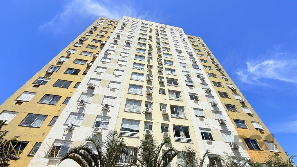 Apartamento à venda com 3 quartos, 67m², 1 suíte, 2 vagas, Rua Doutor Malheiros no bairro Santo Antônio em Porto Alegre