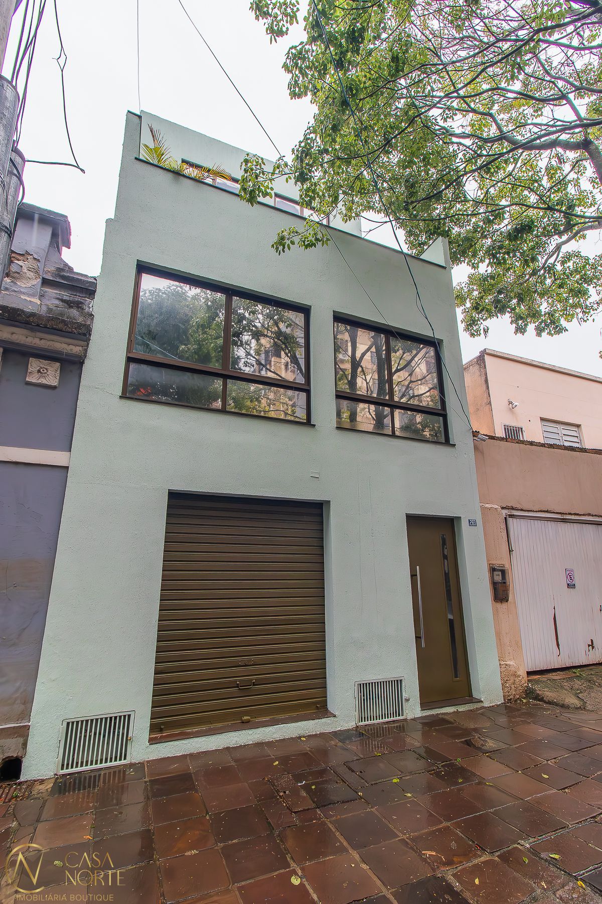 Prédio Comercial à venda com 7 quartos, 319m², Rua Barão do Gravataí no bairro Menino Deus em Porto Alegre