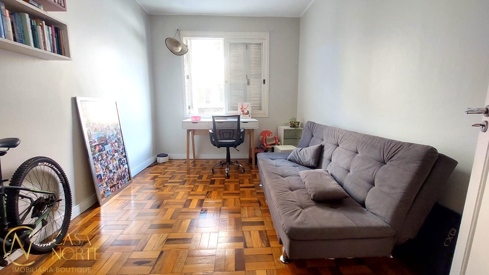 Apartamento à venda com 3 quartos, 101m², 1 suíte, 1 vaga, Avenida Venâncio Aires no bairro Azenha em Porto Alegre