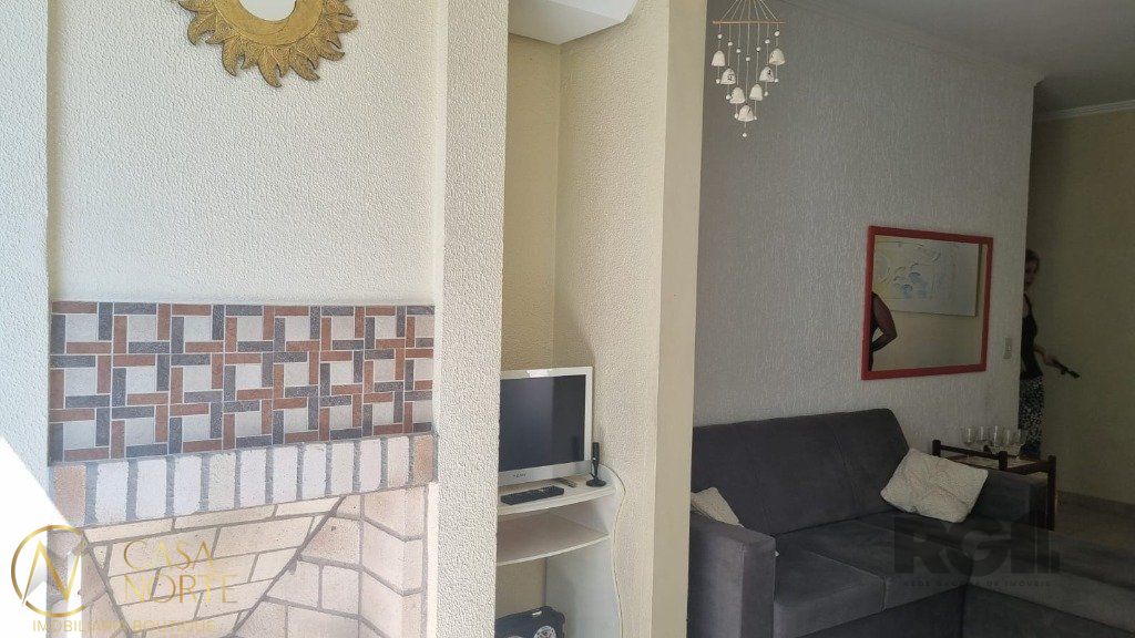 Apartamento à venda com 2 quartos, 66m², 1 vaga, Avenida Teresópolis no bairro Teresópolis em Porto Alegre