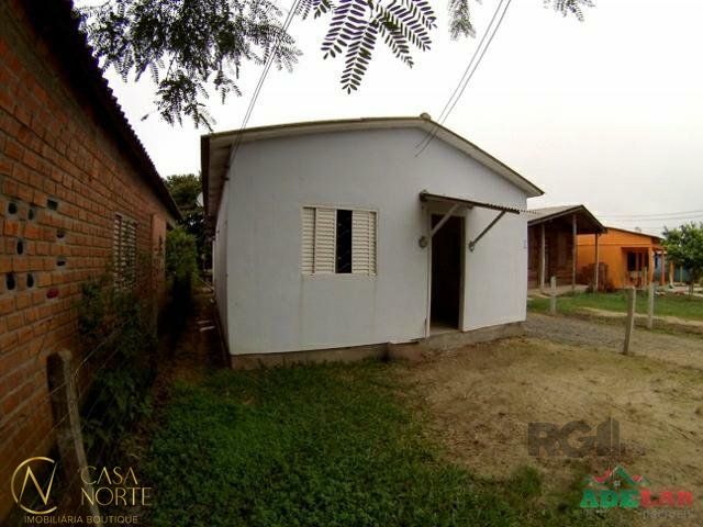 Casa à venda com 2 quartos, 140m², 1 vaga, Beco Três no bairro Lami em Porto Alegre
