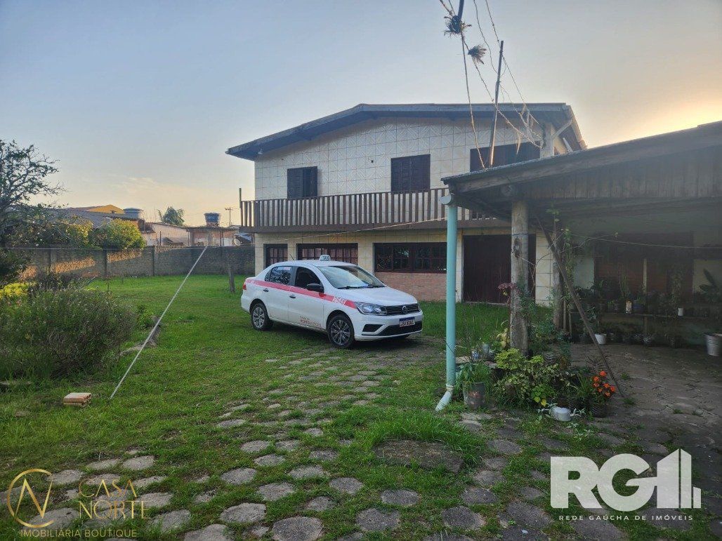 Casa à venda com 5 quartos, 1500m², 1 suíte, Estrada do Varejao no bairro Lami em Porto Alegre