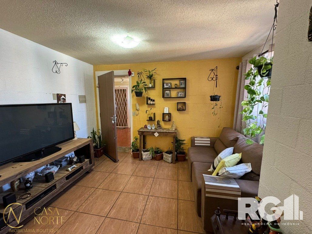 Apartamento à venda com 2 quartos, 41m², Rua Tomé Antônio de Souza no bairro Campo Novo em Porto Alegre