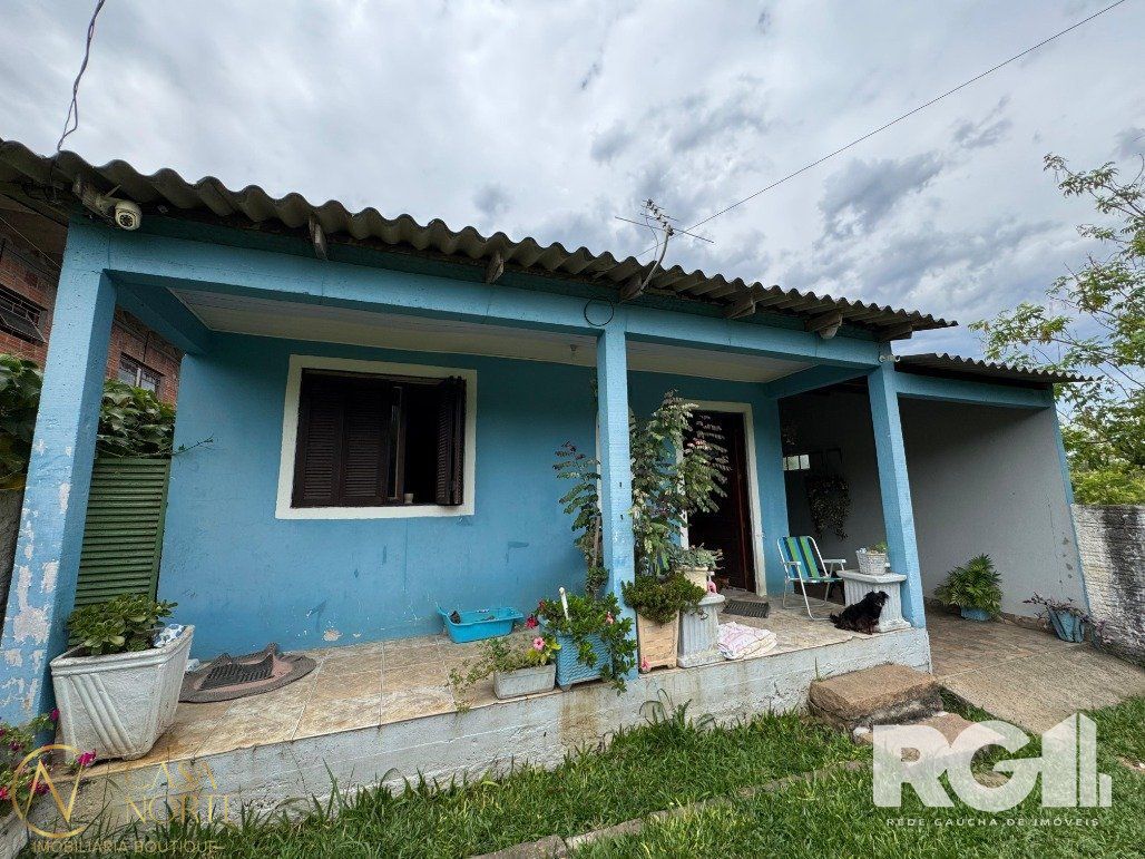 Casa à venda com 2 quartos, 161m², 3 vagas, Beco do Armando no bairro Lageado em Porto Alegre