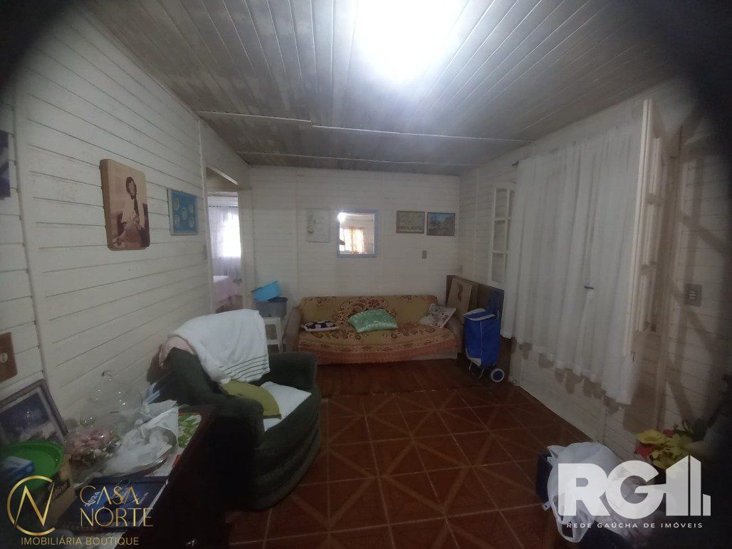 Casa à venda com 2 quartos, 72m², Estrada do Varejão no bairro Lami em Porto Alegre