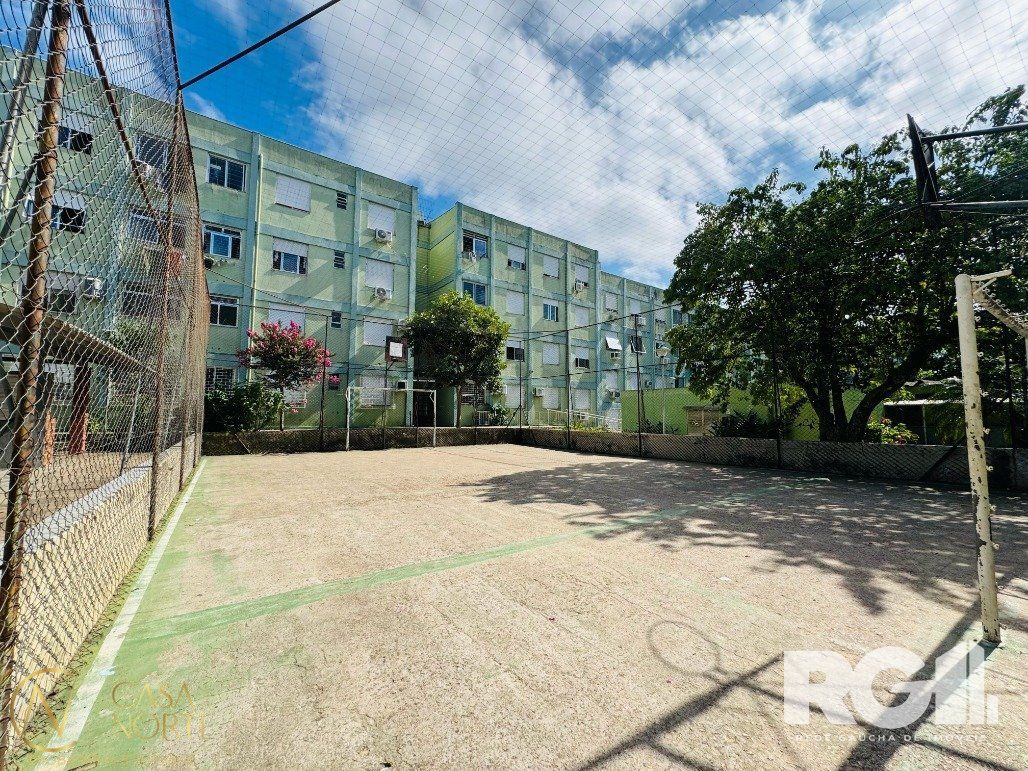 Apartamento à venda com 2 quartos, 47m², Rua João Mora no bairro Camaquã em Porto Alegre