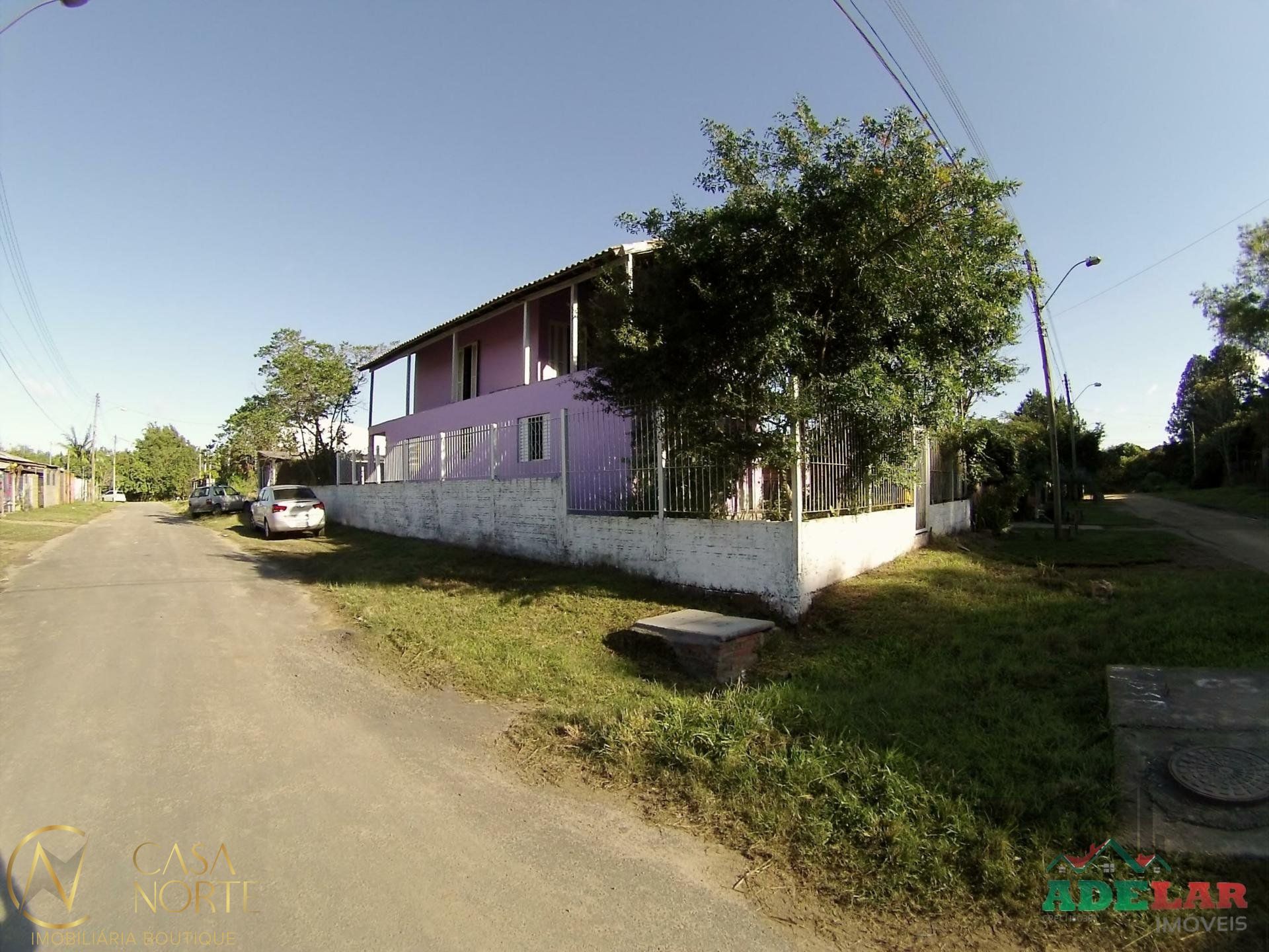 Casa à venda com 3 quartos, 240m², 2 vagas, Rua Reinaldo Muller no bairro Ponta Grossa em Porto Alegre