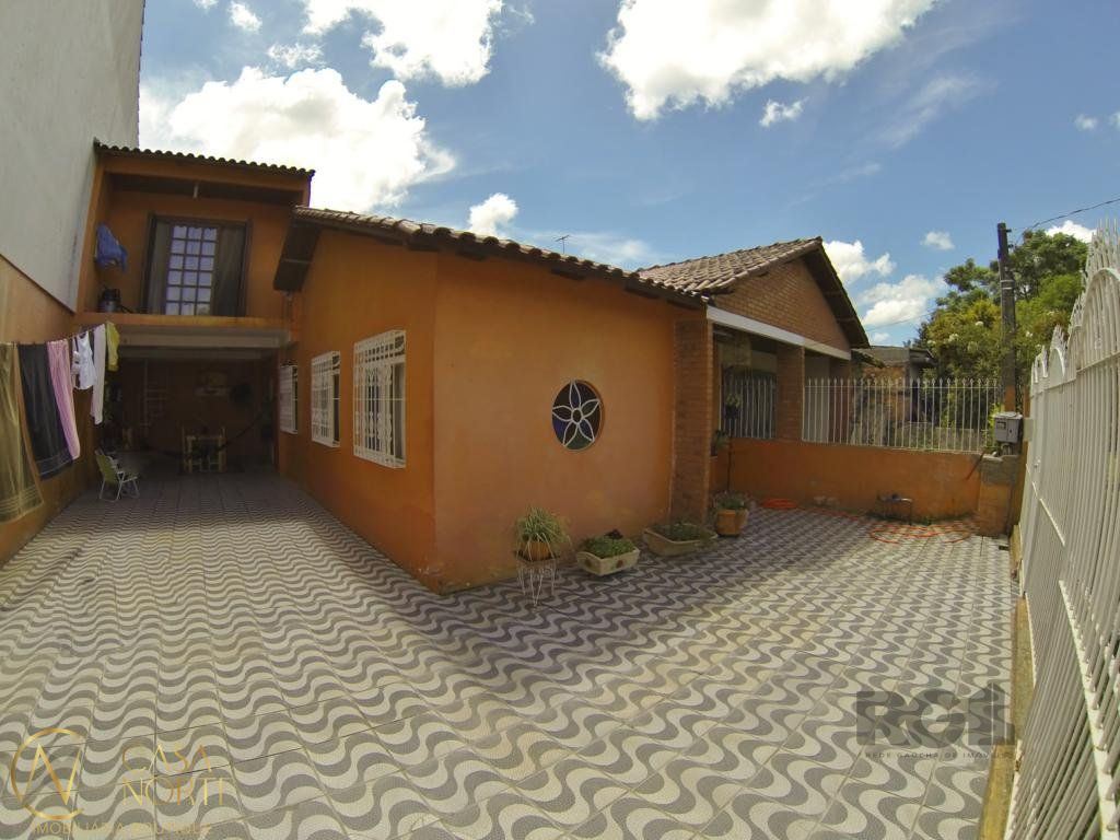 Casa à venda com 3 quartos, 75m², 1 suíte, 1 vaga, Rua Jessu Oliveira Silva no bairro Restinga em Porto Alegre